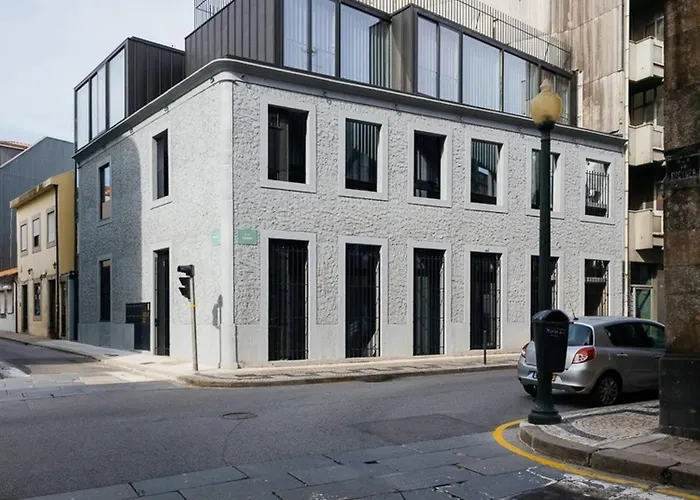 Breiner 310 Downtown Boutique *