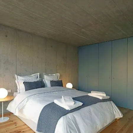 Breiner 310 Downtown Boutique *