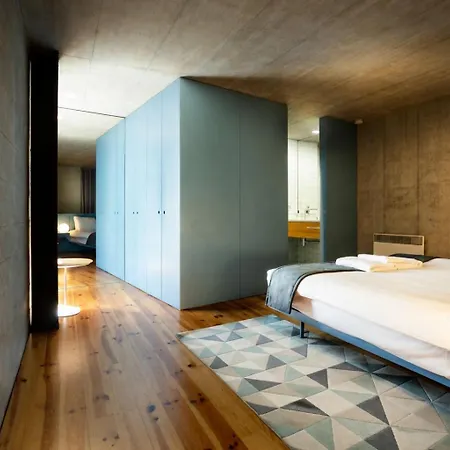 Breiner 310 Downtown Boutique Oporto