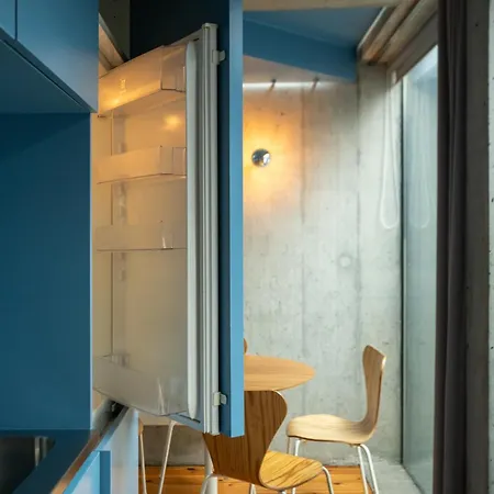 Breiner 310 Downtown Boutique * Oporto