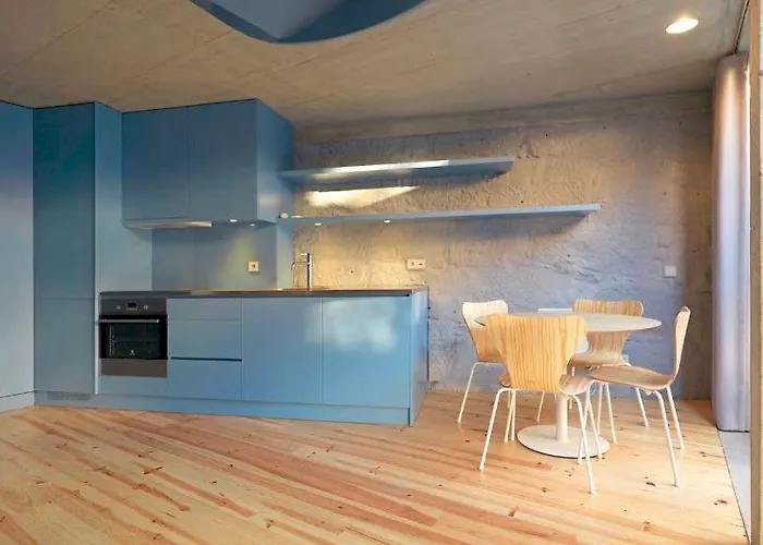 Breiner 310 Downtown Boutique *