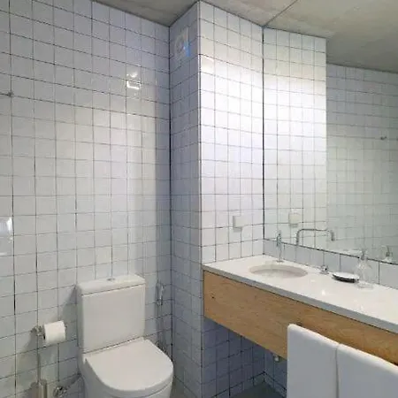 Breiner 310 Downtown Boutique Апартаменты *