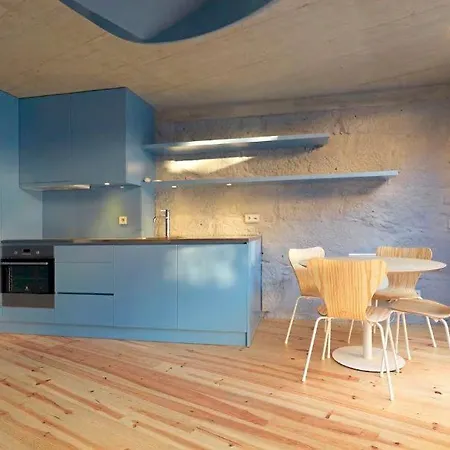 Breiner 310 Downtown Boutique *