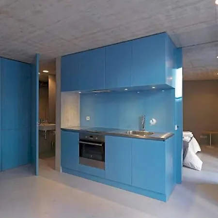 Breiner 310 Downtown Boutique *